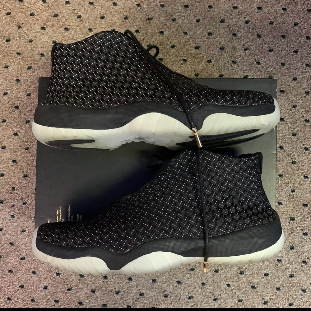 Air Jordan Future Premium (Glow) [SIZE 11.5] GLOWS IN THE DARK